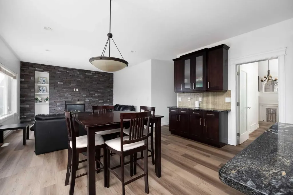 248 Hawthorn Way Fort Mcmurray AB T9K 0T2