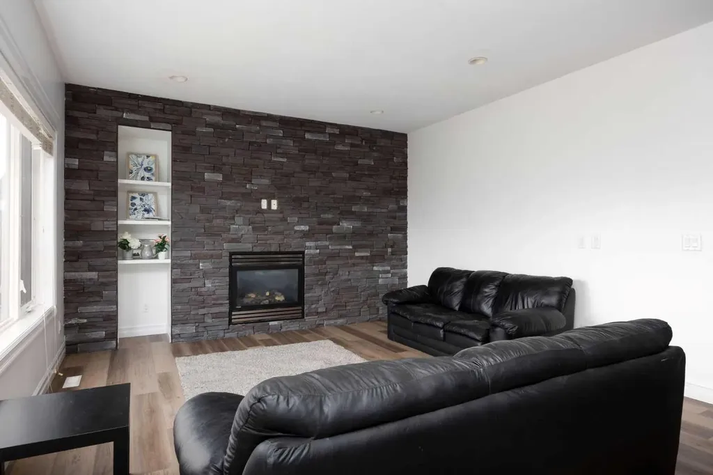 248 Hawthorn Way Fort Mcmurray AB T9K 0T2