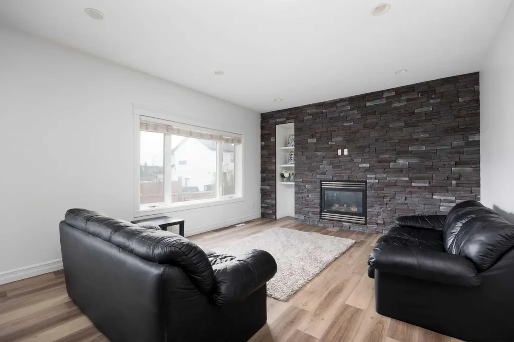 248 Hawthorn Way Fort Mcmurray AB T9K 0T2