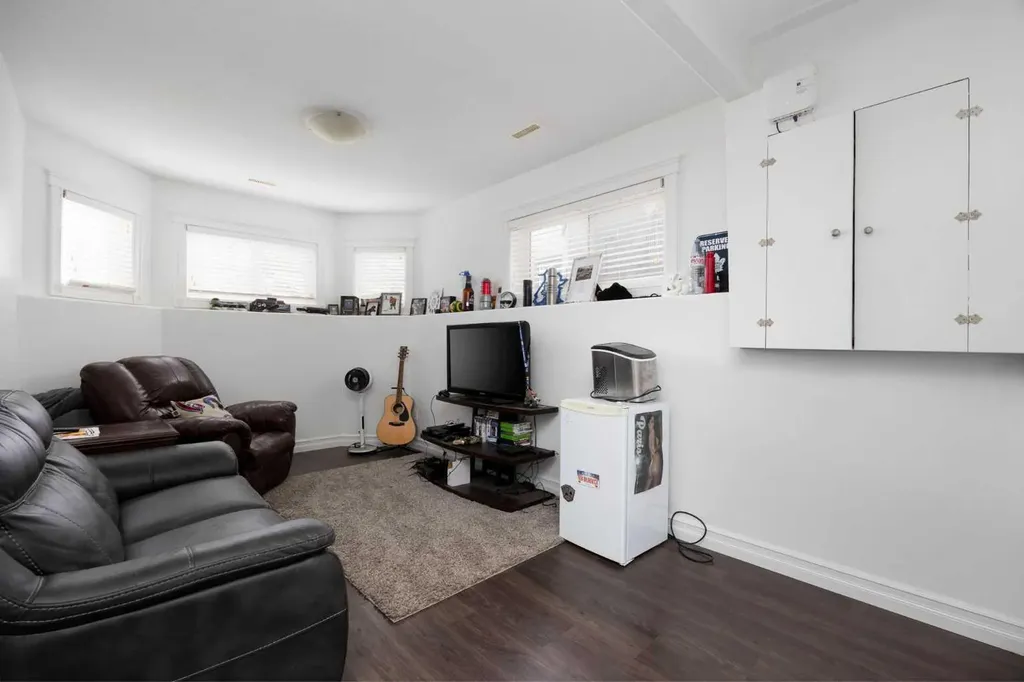 248 Hawthorn Way Fort Mcmurray AB T9K 0T2