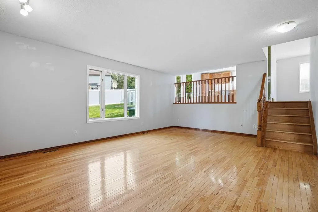 201 Sierra Morena Circle SW Calgary AB T3H 2W8