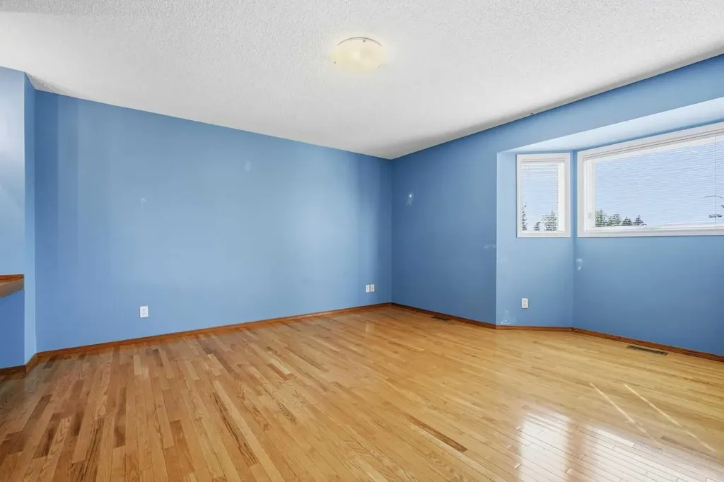 201 Sierra Morena Circle SW Calgary AB T3H 2W8