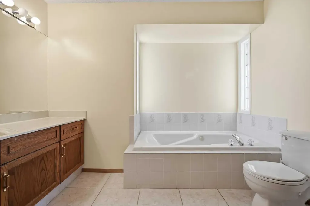 201 Sierra Morena Circle SW Calgary AB T3H 2W8