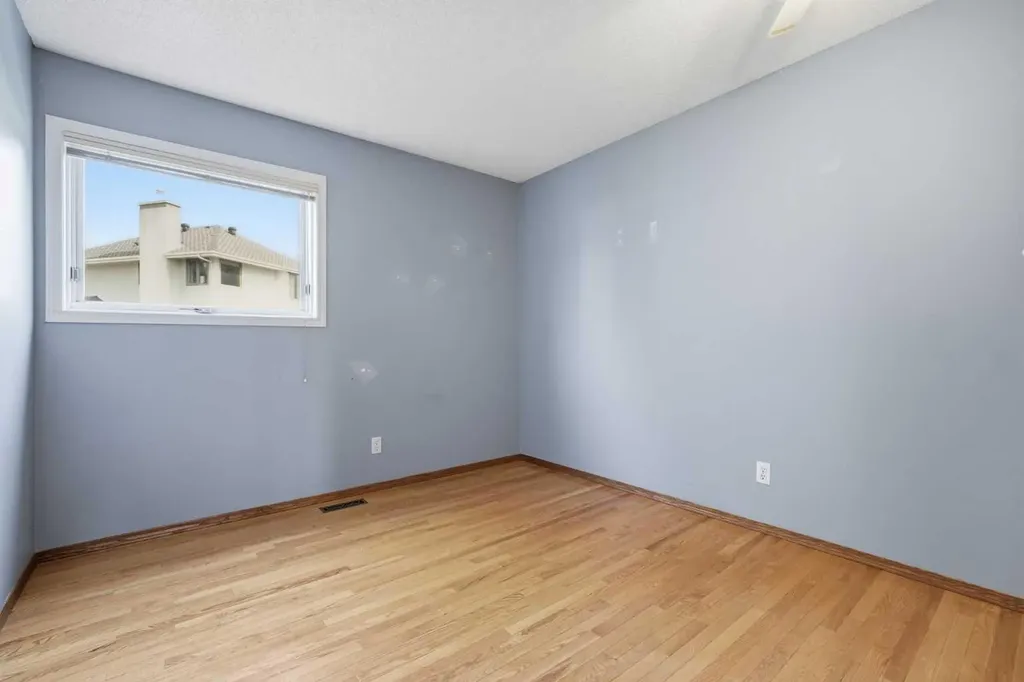 201 Sierra Morena Circle SW Calgary AB T3H 2W8