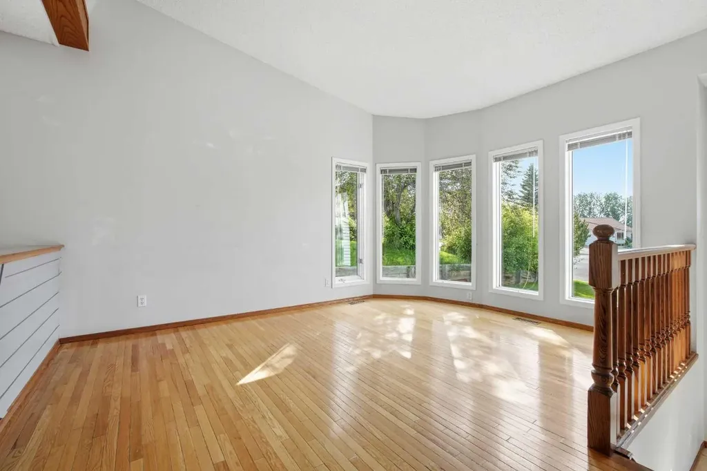 201 Sierra Morena Circle SW Calgary AB T3H 2W8