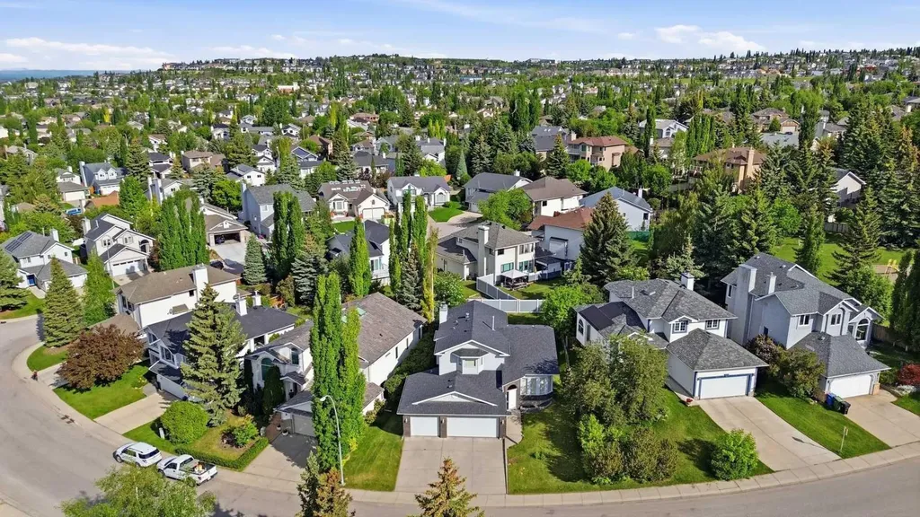 201 Sierra Morena Circle SW Calgary AB T3H 2W8