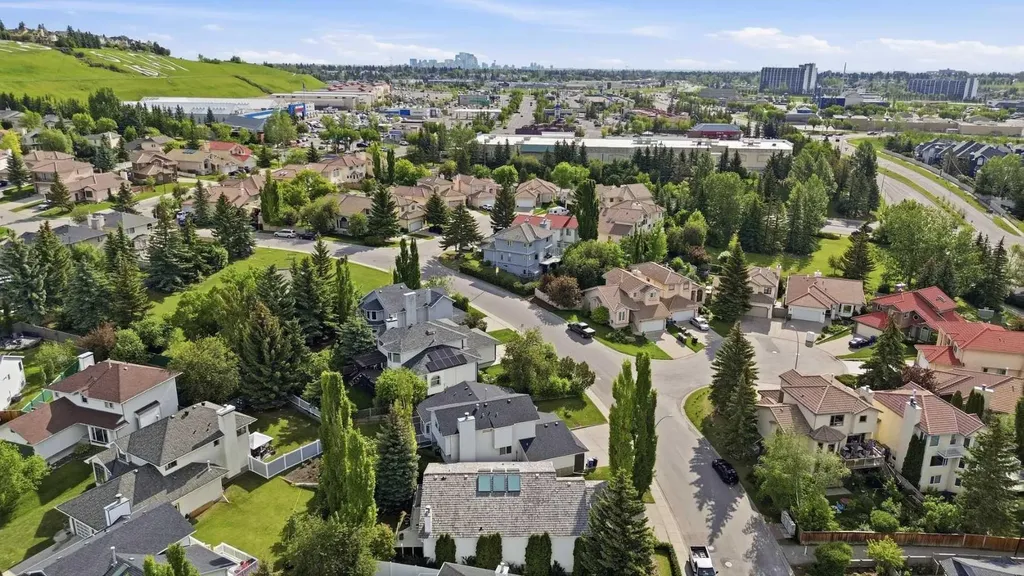 201 Sierra Morena Circle SW Calgary AB T3H 2W8