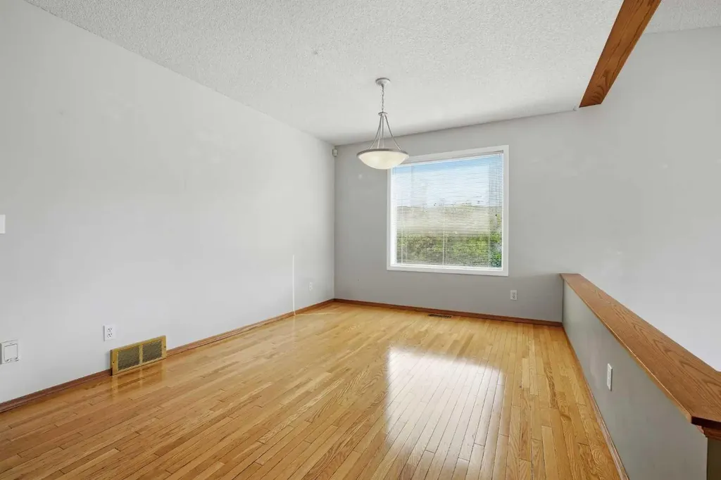 201 Sierra Morena Circle SW Calgary AB T3H 2W8