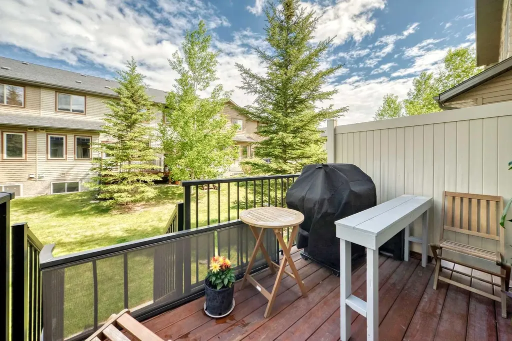 413 River Avenue Cochrane AB T4C 0N9
