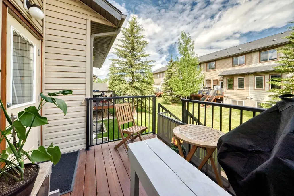413 River Avenue Cochrane AB T4C 0N9