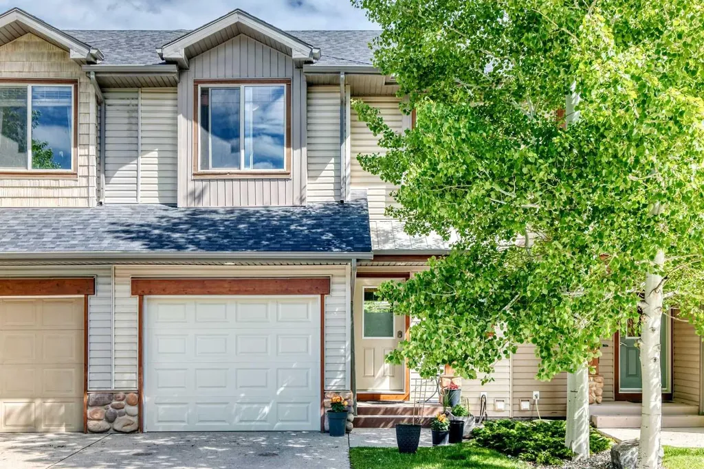 413 River Avenue Cochrane AB T4C 0N9