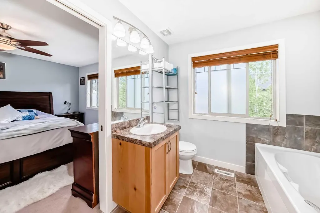 413 River Avenue Cochrane AB T4C 0N9