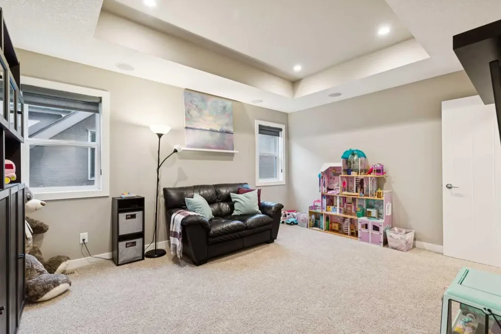 52 Marquis Crescent SE Calgary AB T3M 1X9
