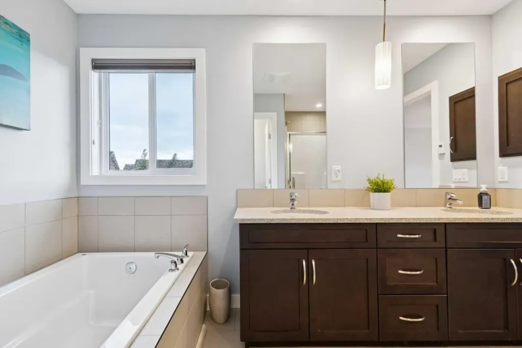 52 Marquis Crescent SE Calgary AB T3M 1X9