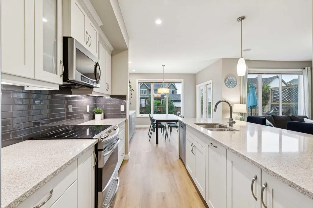 52 Marquis Crescent SE Calgary AB T3M 1X9