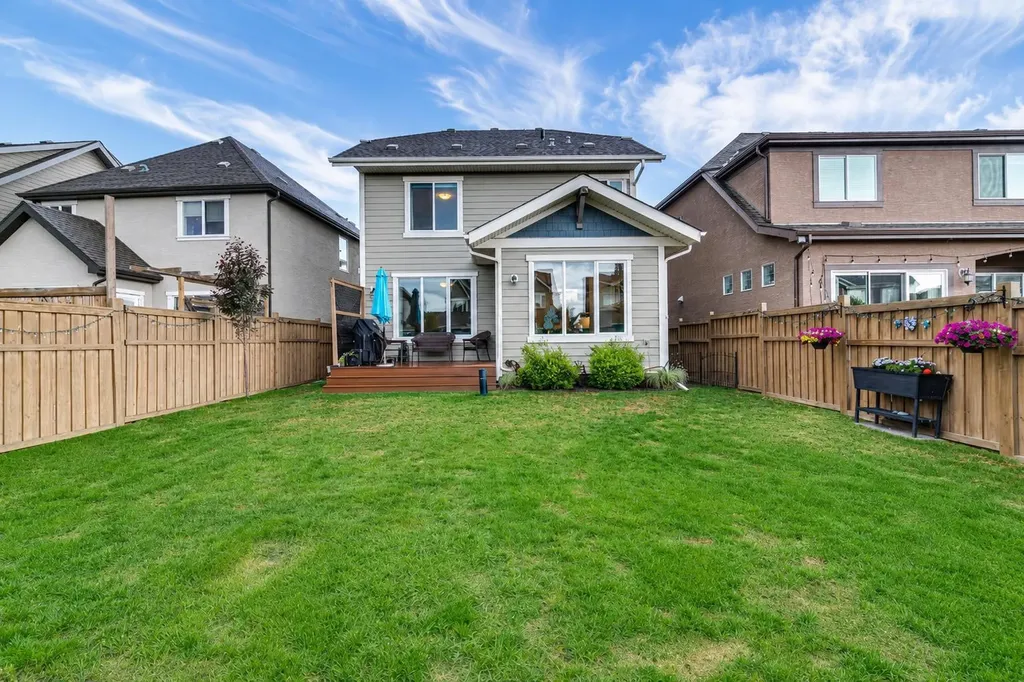 52 Marquis Crescent SE Calgary AB T3M 1X9