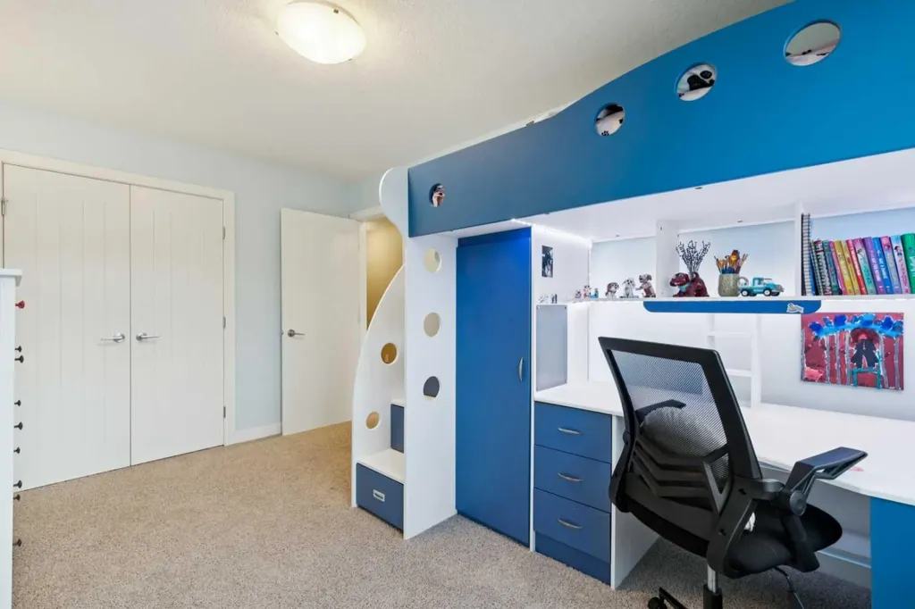 52 Marquis Crescent SE Calgary AB T3M 1X9