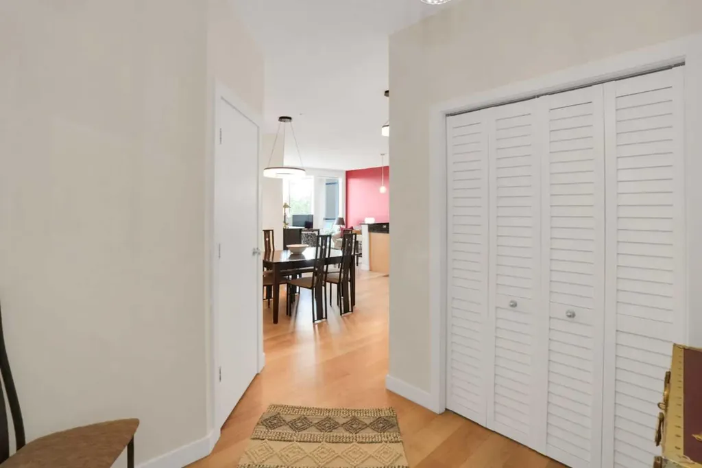 540 5 Avenue NE Calgary AB T2E 0L2