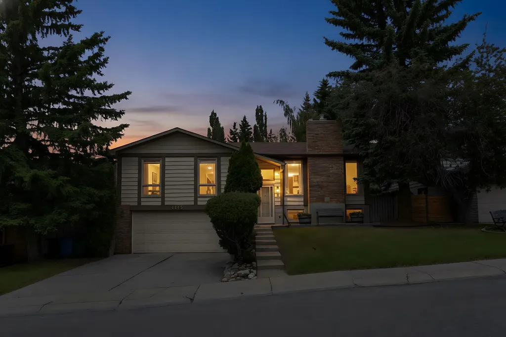 4115 Edgemont Hill NW Calgary AB T3A 2L3