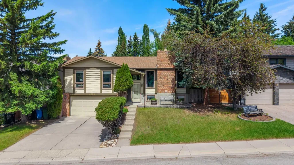 4115 Edgemont Hill NW Calgary AB T3A 2L3