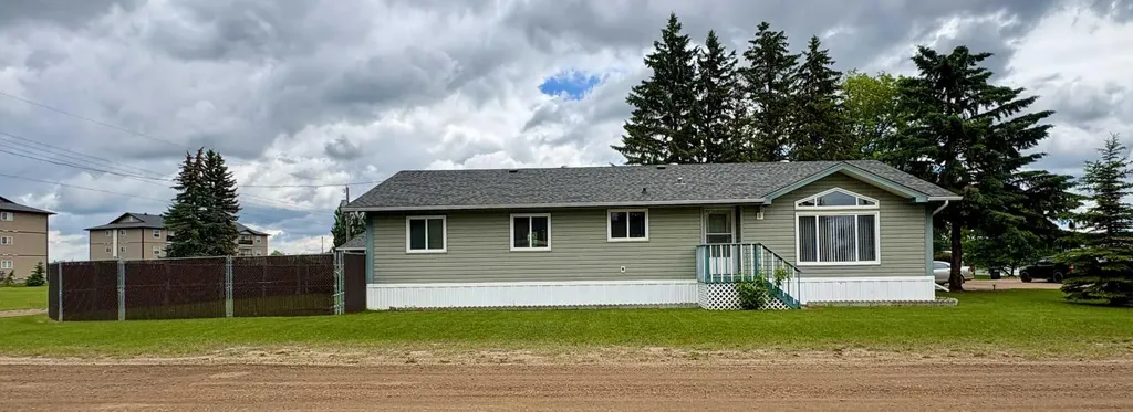 5014 45 Avenue Vermilion AB T9X 1Y4