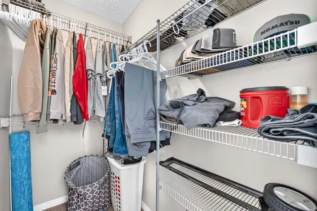 114 Auburn Bay Crescent SE Calgary AB T3M 0E3