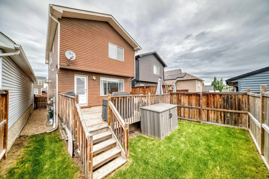 114 Auburn Bay Crescent SE Calgary AB T3M 0E3