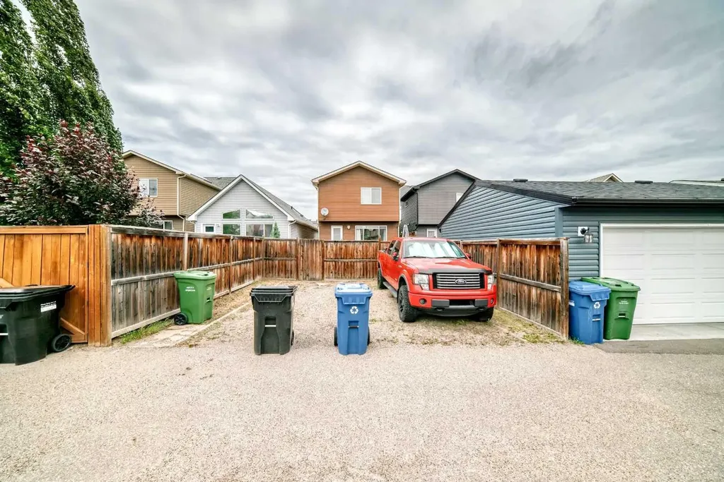 114 Auburn Bay Crescent SE Calgary AB T3M 0E3
