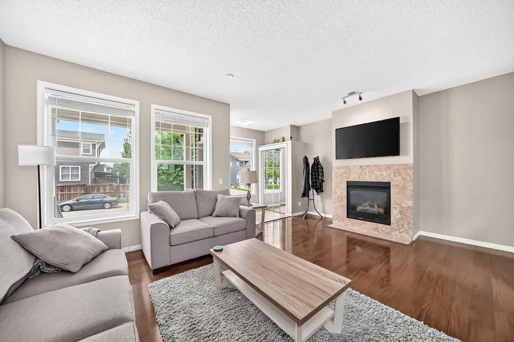 114 Auburn Bay Crescent SE Calgary AB T3M 0E3