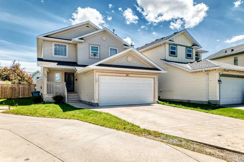 54 Coral Springs Court NE Calgary AB T3J 3W9