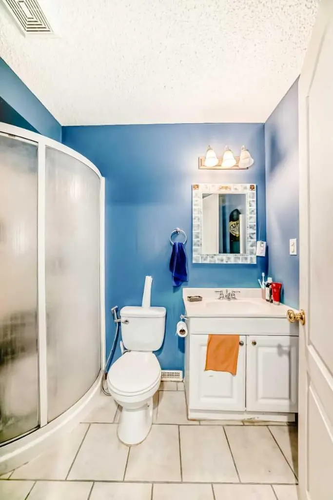 54 Coral Springs Court NE Calgary AB T3J 3W9