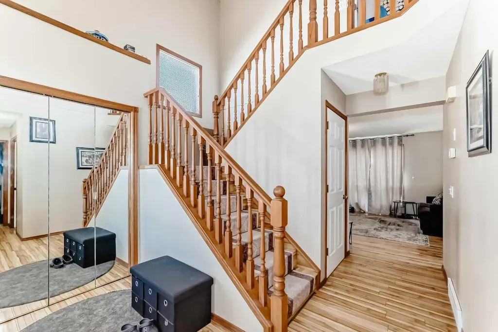 54 Coral Springs Court NE Calgary AB T3J 3W9