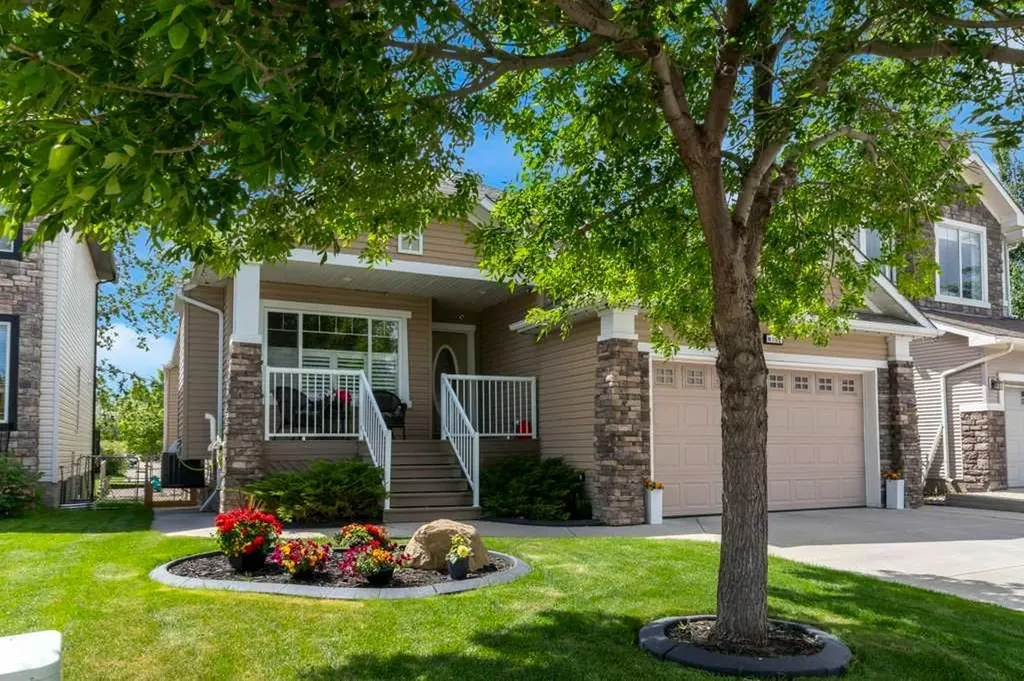 9 Tanner Close SE Airdrie AB T4A 2E8