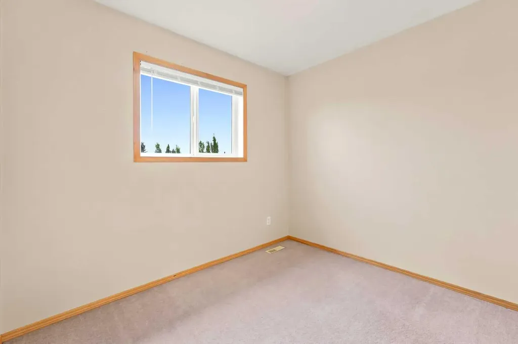 147 Jewell Street Red Deer AB T4P 4A1