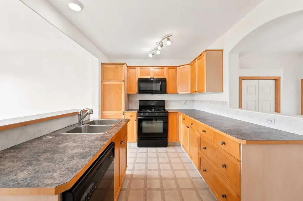 147 Jewell Street Red Deer AB T4P 4A1