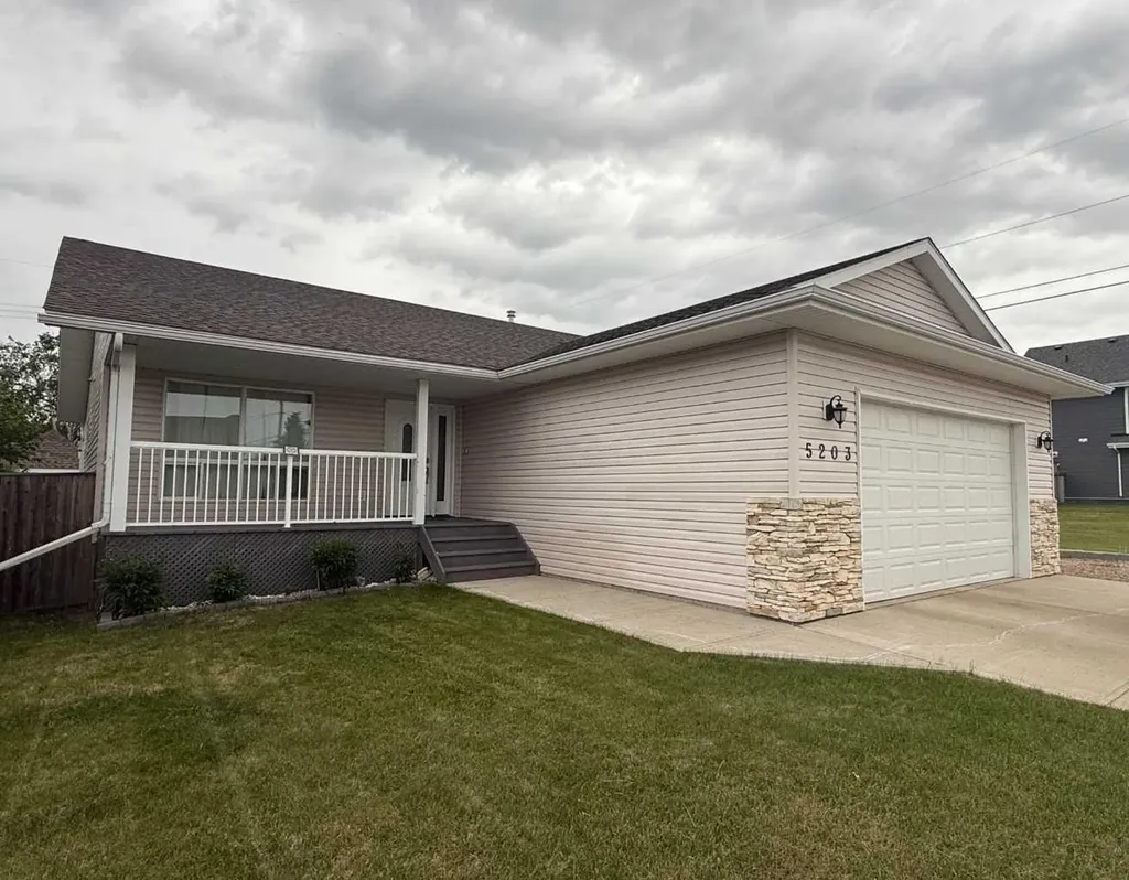 5203 64 Street Vermilion AB T9X 1X5
