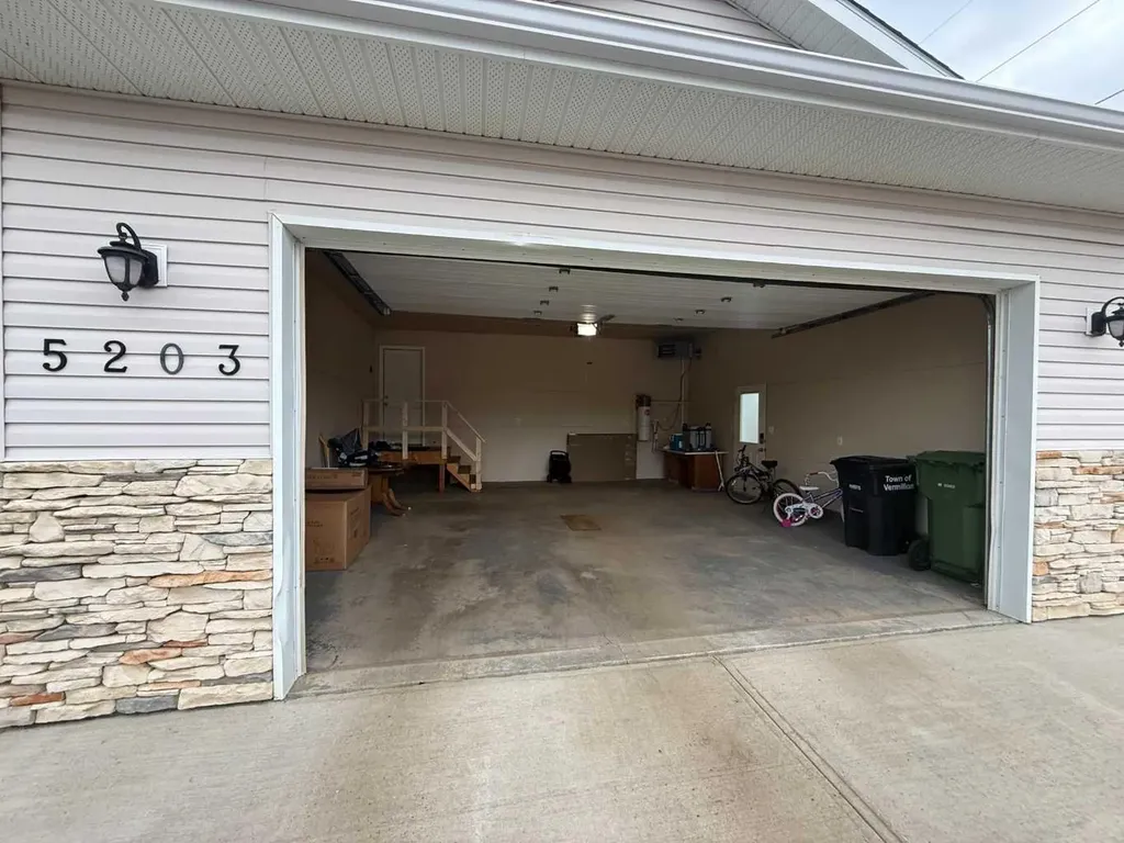 5203 64 Street Vermilion AB T9X 1X5