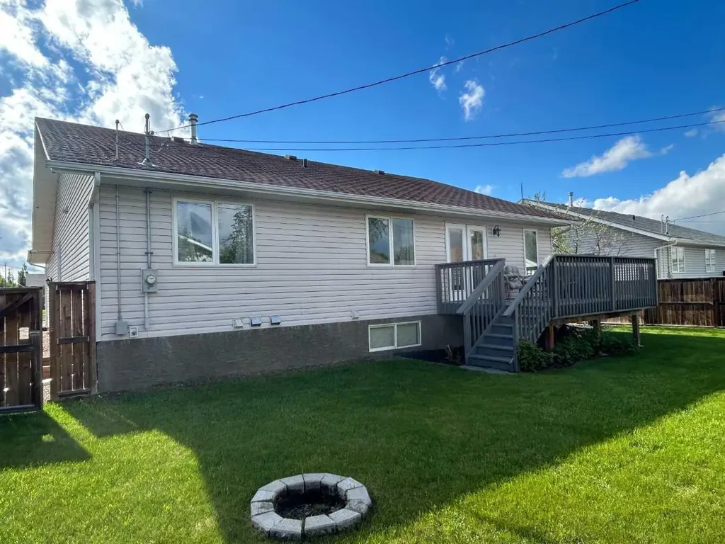 5203 64 Street Vermilion AB T9X 1X5
