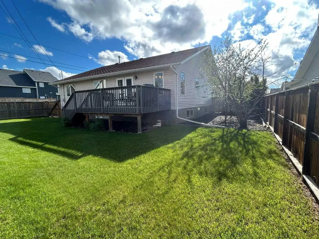 5203 64 Street Vermilion AB T9X 1X5