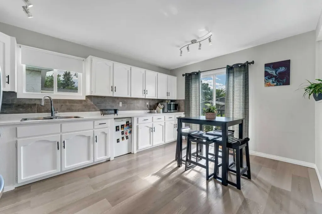 2257 Upland Drive SE Medicine Hat AB T1A 7K3