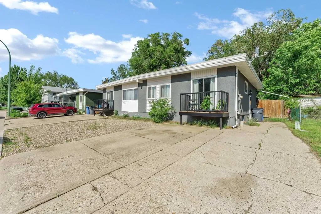 2257 Upland Drive SE Medicine Hat AB T1A 7K3