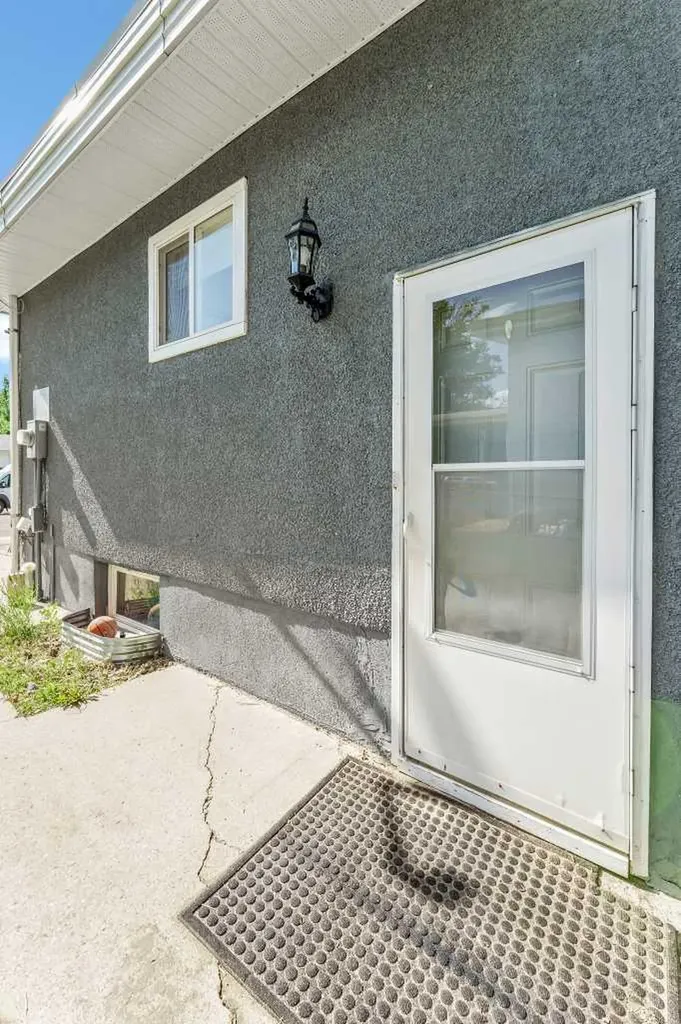 2257 Upland Drive SE Medicine Hat AB T1A 7K3