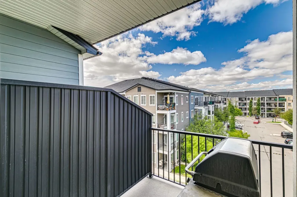 215 Legacy Boulevard SE Calgary AB T2X 3Z5