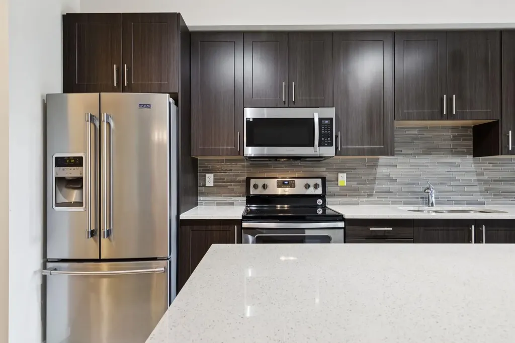 215 Legacy Boulevard SE Calgary AB T2X 3Z5
