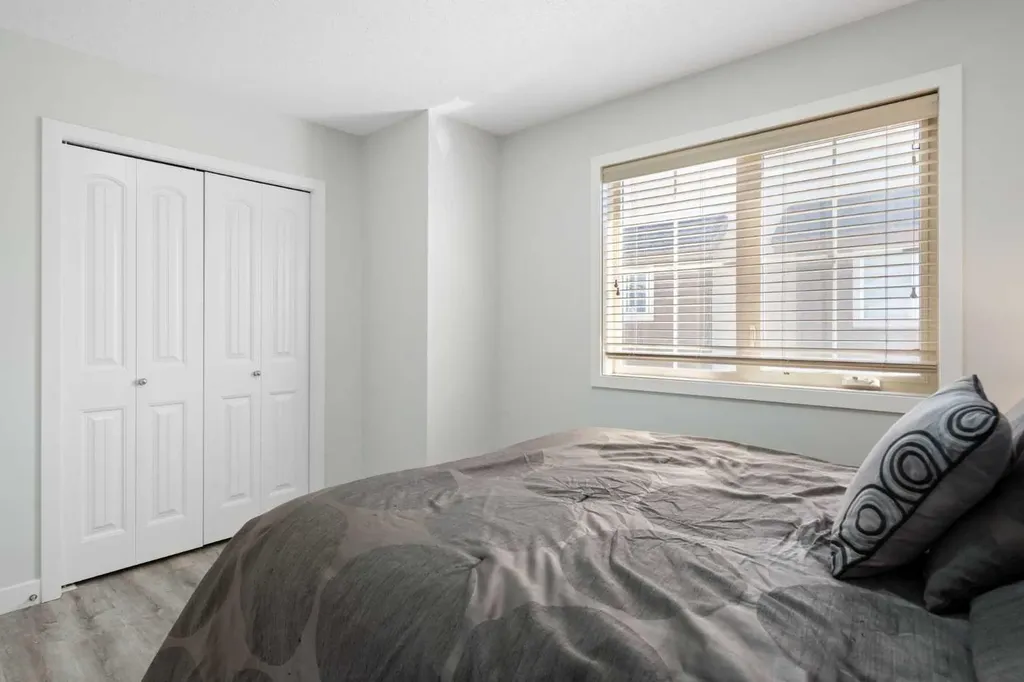 230 Eversyde Boulevard SW Calgary AB T2Y 0J4