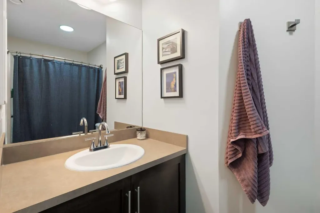 230 Eversyde Boulevard SW Calgary AB T2Y 0J4