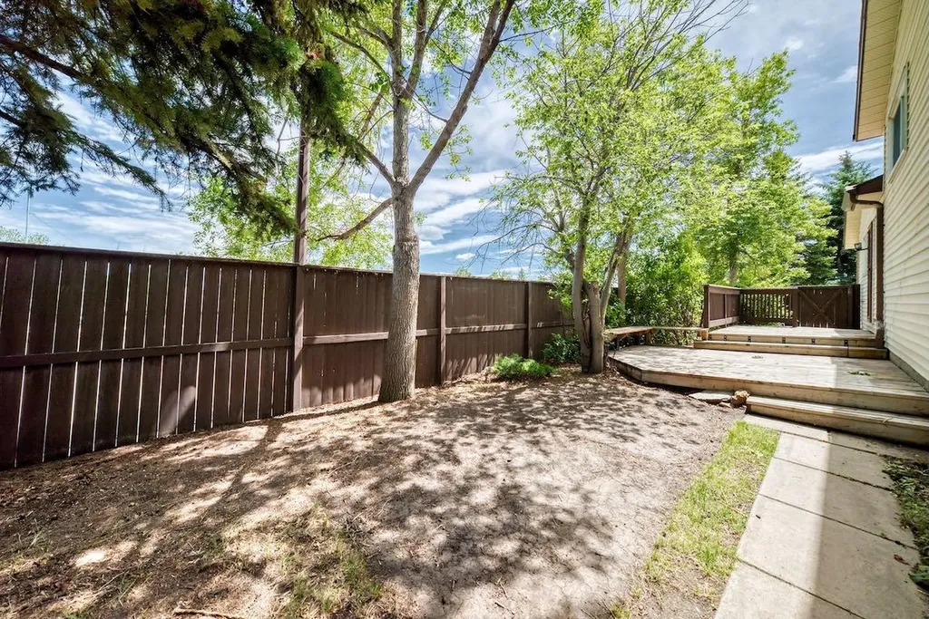 103 Rivervalley Crescent SE Calgary AB T2C 3K4