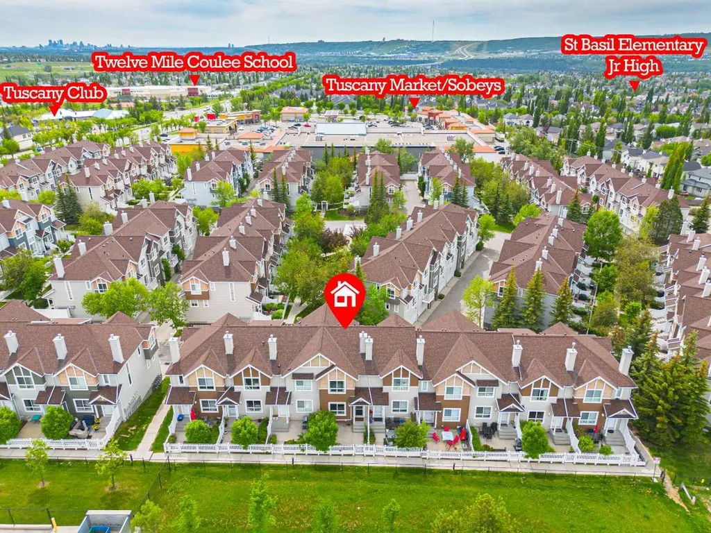 165 Tuscany Court NW Calgary AB T3L 2Y9
