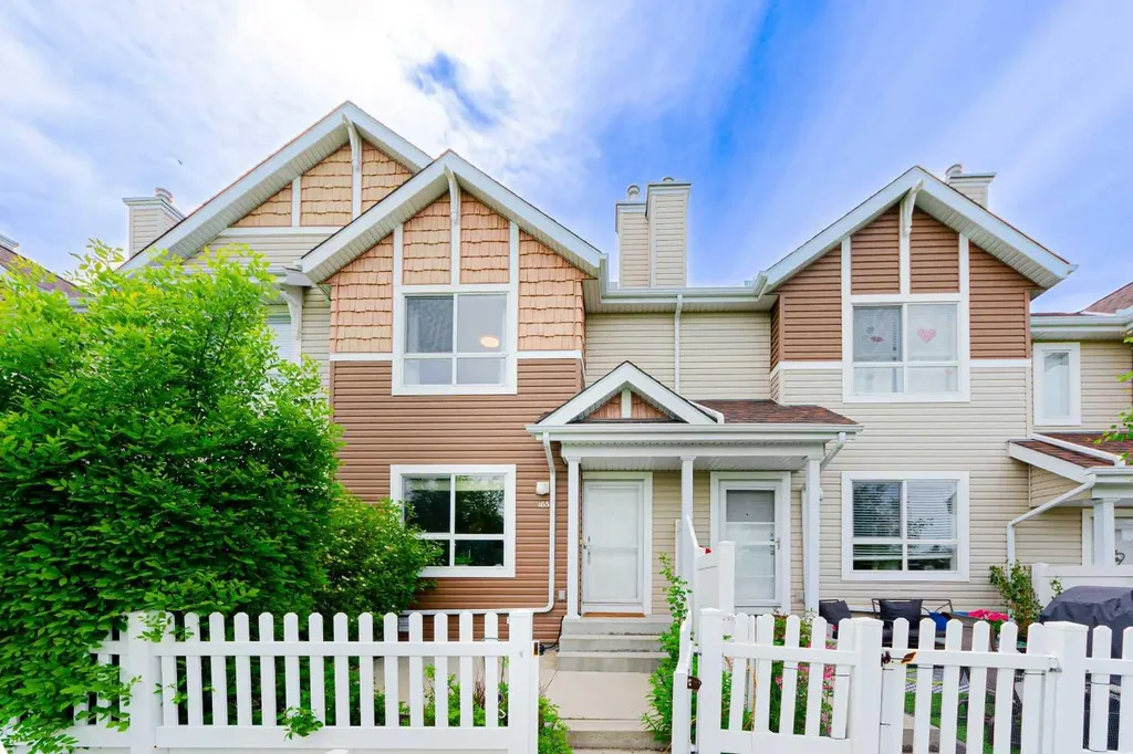 165 Tuscany Court NW Calgary AB T3L 2Y9