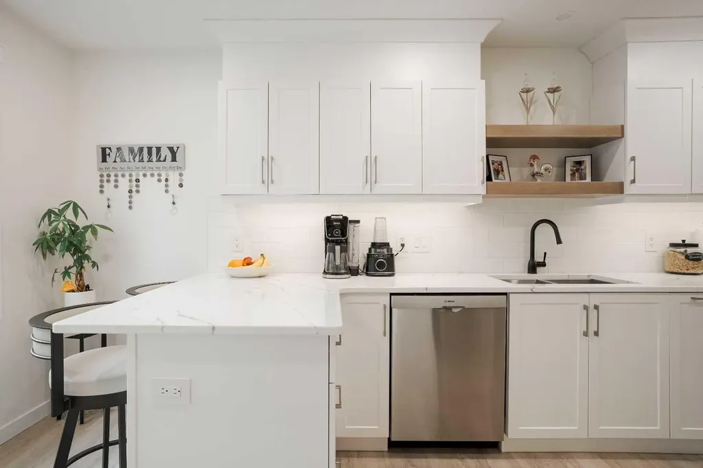 166 Bird Crescent Fort Mcmurray AB T9H 4T3
